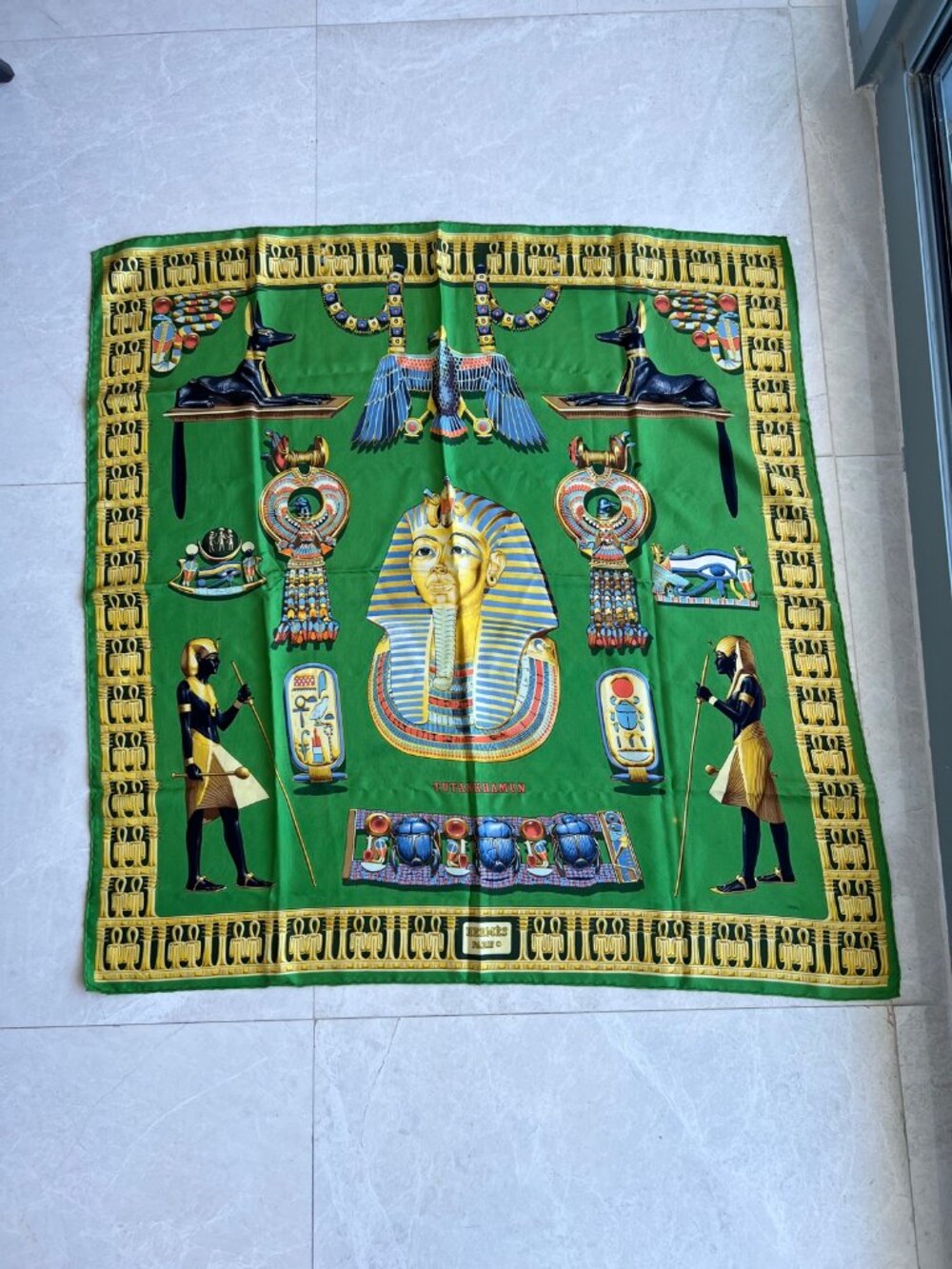 Hermes Tutankhamun Silk Scarf 90 Green Gold Egyptian Motif Made in France